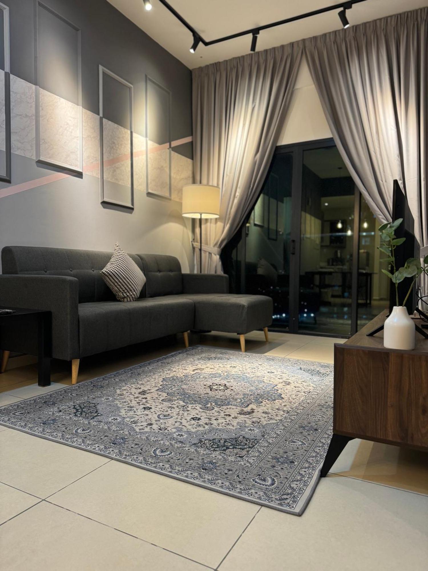 Reizz Residence By Leo Suites Куала-Лумпур Экстерьер фото
